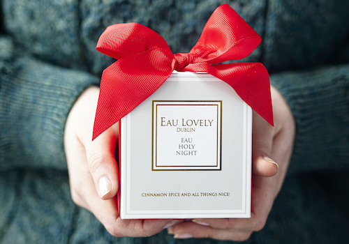 You'll Love These Gorgeous Irish-Made Gifts For All The Family candle